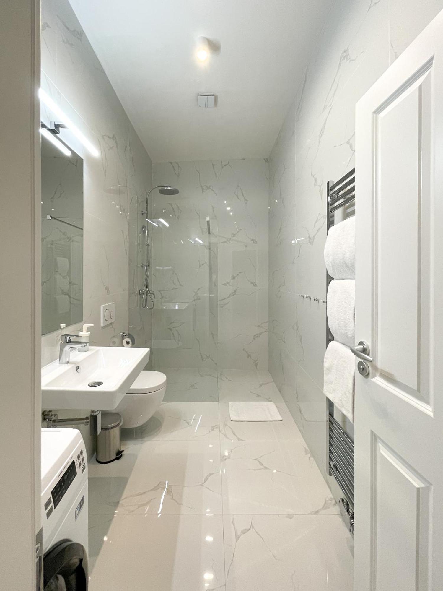 Powder Tower Residence Прага Екстер'єр фото